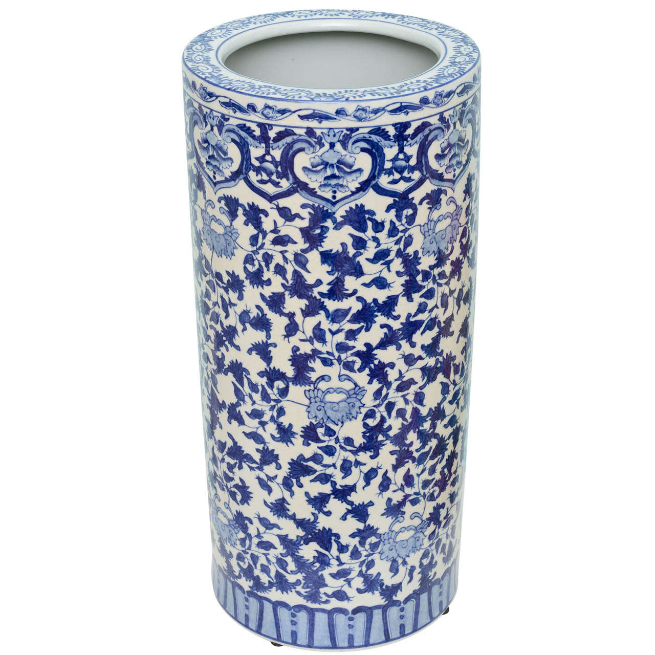 A Chinese Blue and White Porcelain Umbrella Stand at 1stDibs chinese blue and white porcelain