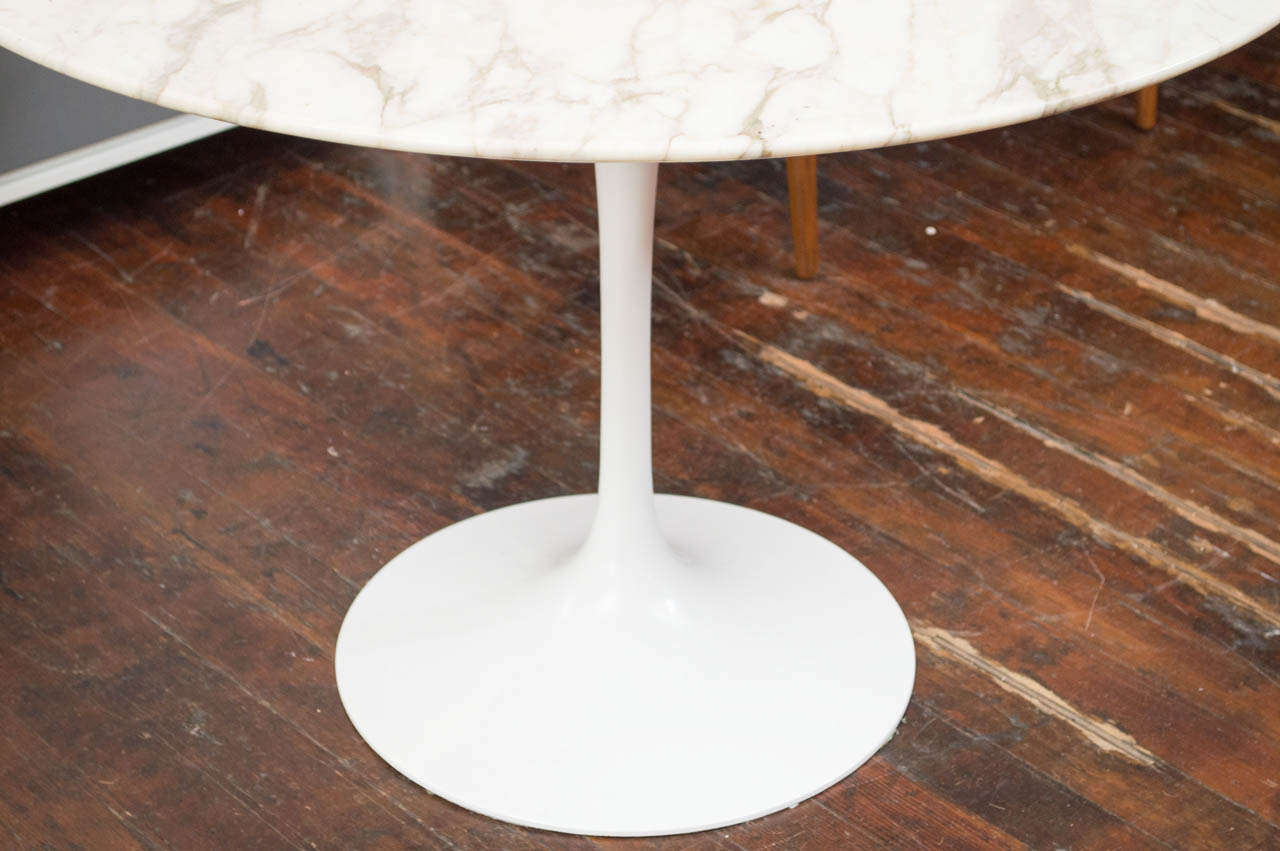 Mid-Century Modern Knoll Marble Tulip Table