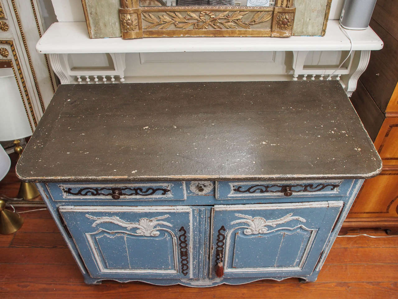 19th Century  Painted Buffet For Sale 2