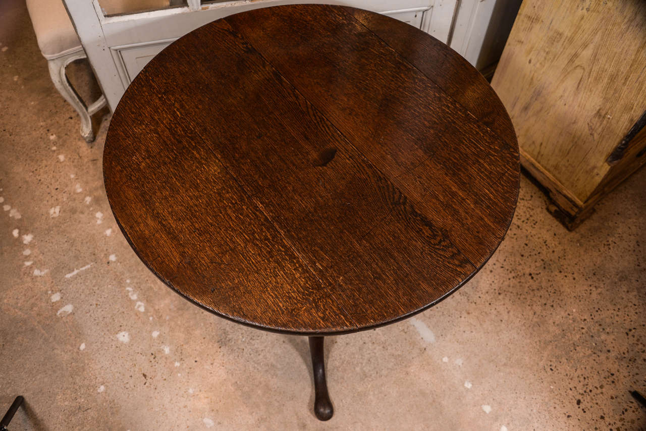 18th Century Oak Pedestal Table In Excellent Condition In Houston, TX