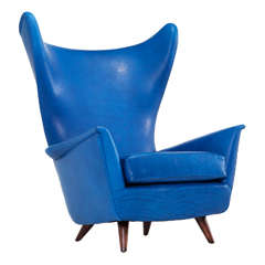Chaise Wingback italienne du milieu du siècle dernier retapissée