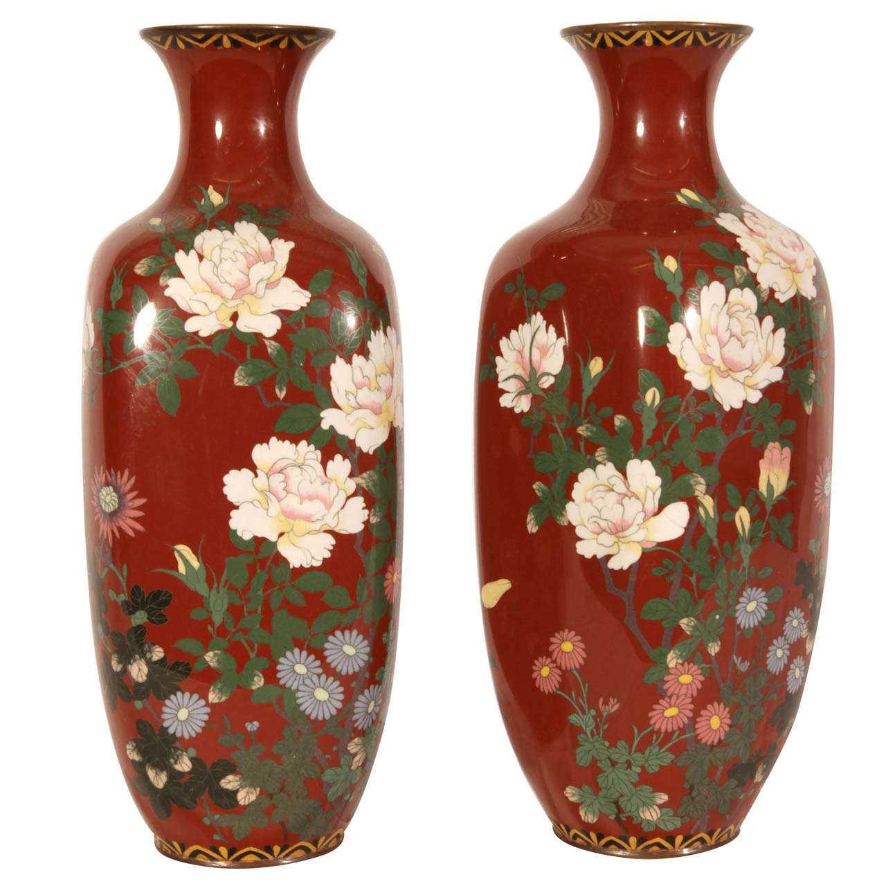 Pair of Early 20th Century Japanese Vases For Sale