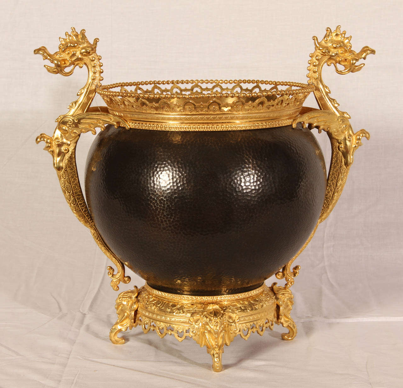 1880 Bronze Cup For Sale 3