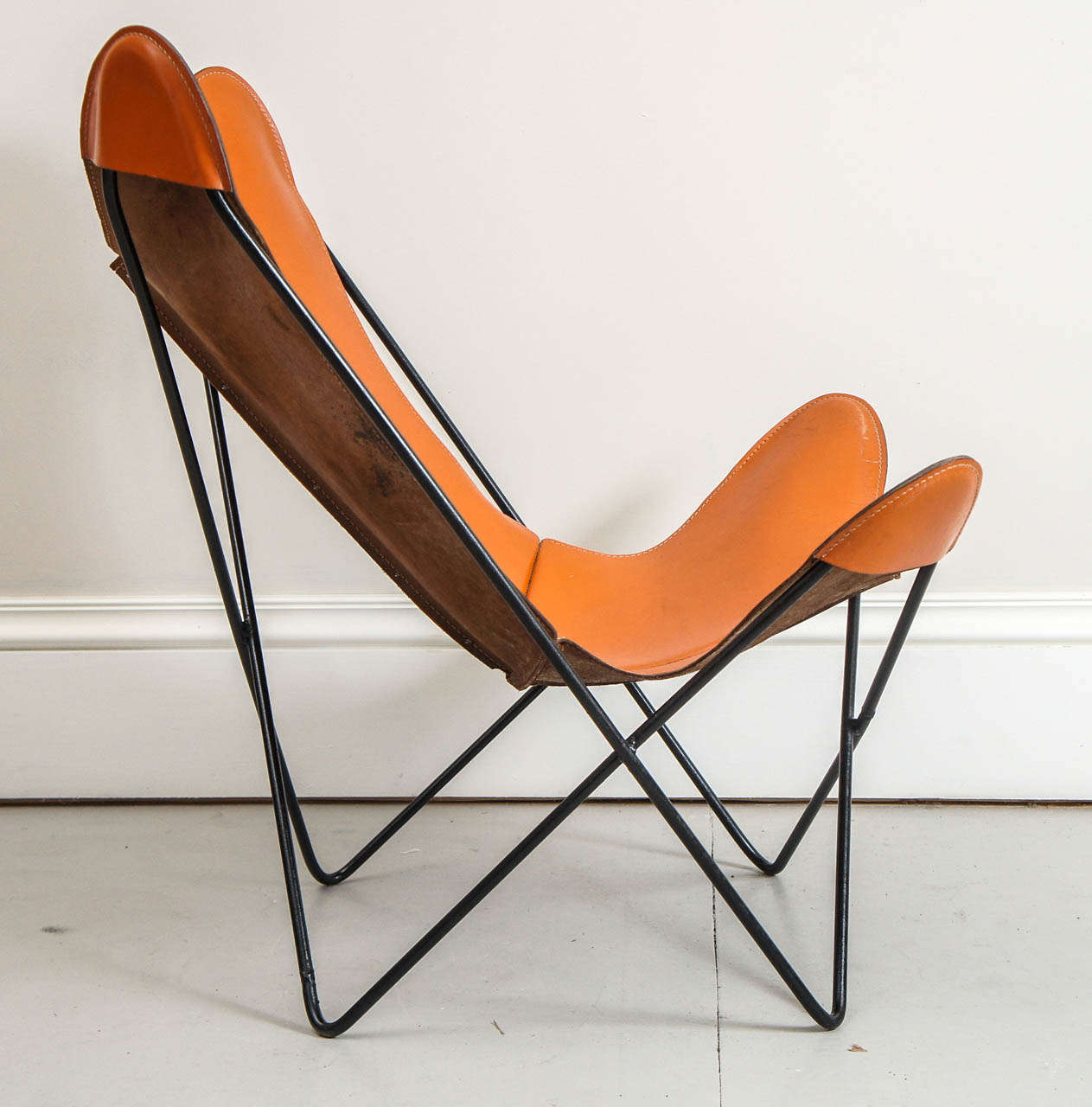 American Mid-Century Hardoy Butterfly Chair in Leather
