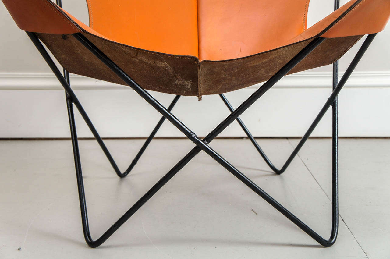Mid-Century Hardoy Butterfly Chair in Leather 2