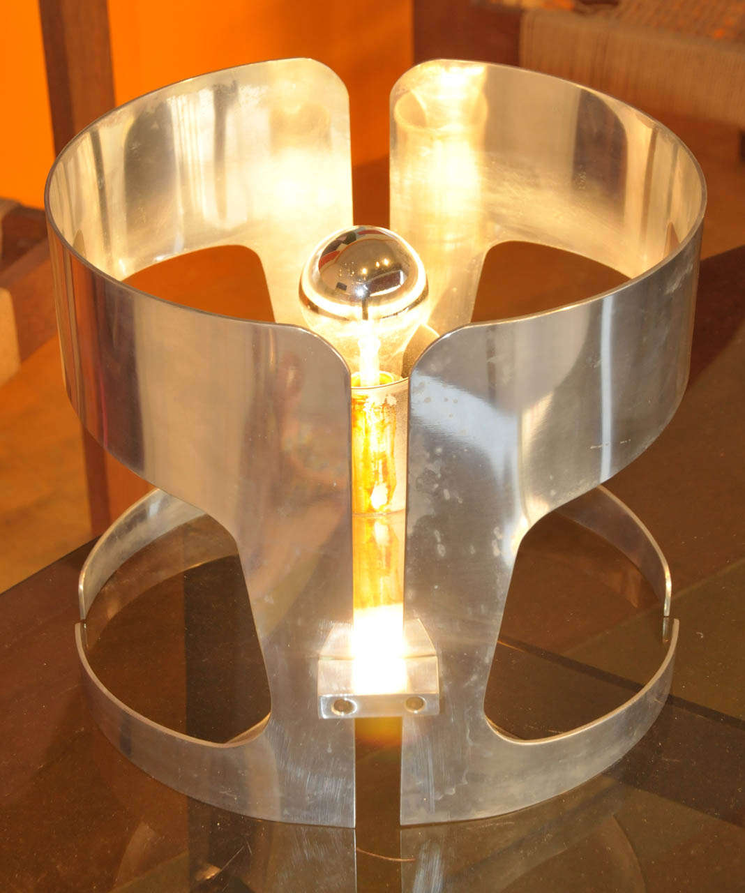 Aluminum 1970's Italian Table Lamp For Sale