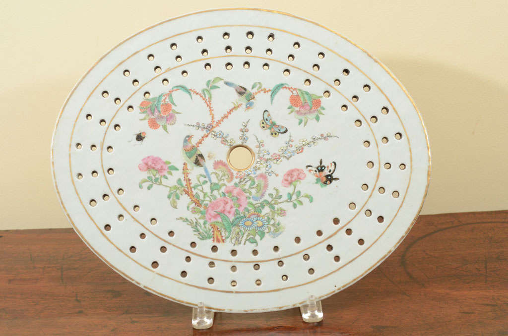 Chinese export Rose medallion strainer