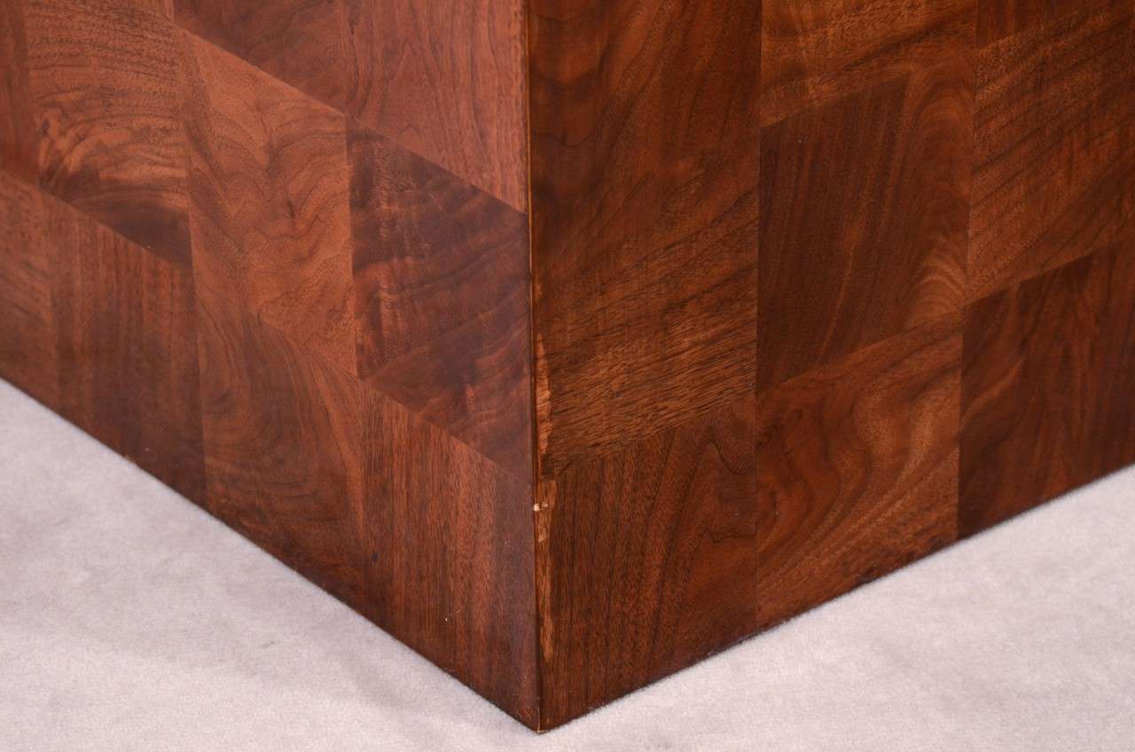 Vintage Lacquered Wood Cube Form Side Table In Good Condition In New York, NY