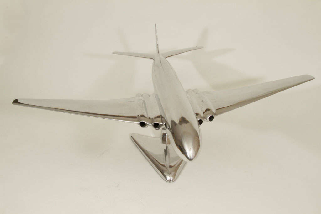 Mid-20th Century De Havilland Comet Cast Aluminum Airplane Model