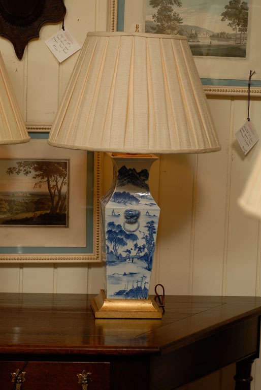 Pair of Chinese Blue & White Porcelain Lamps For Sale 1