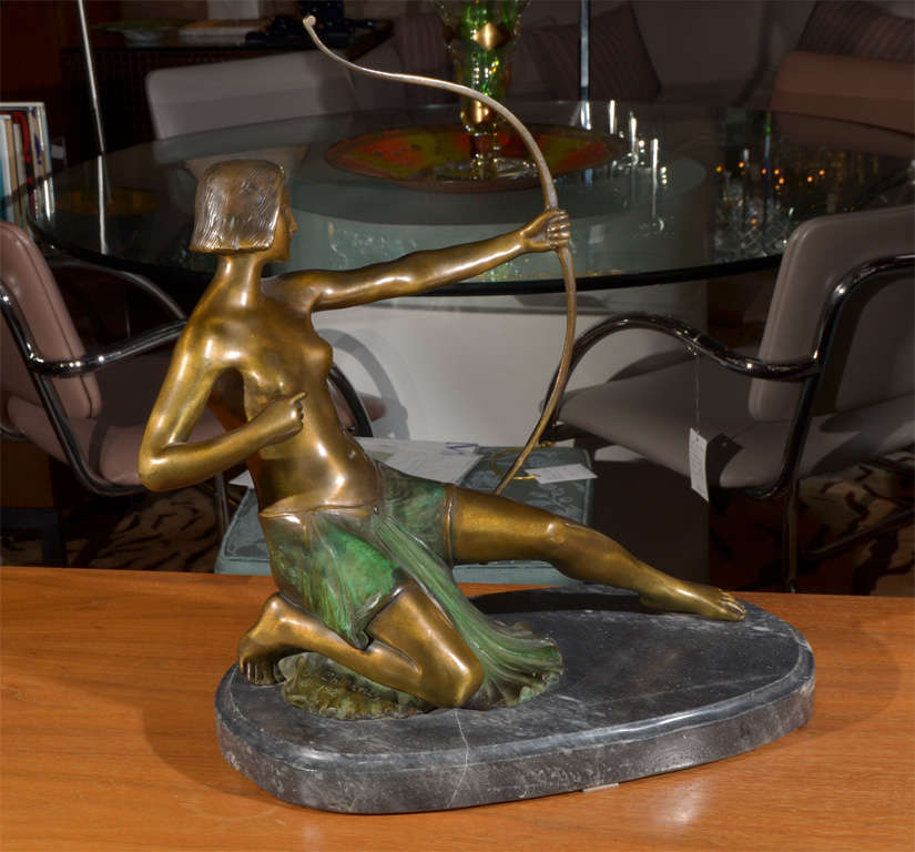 Magnificent bronze statue of a female archer signed D.H. Chiparus copywrite 1929, on marble base.