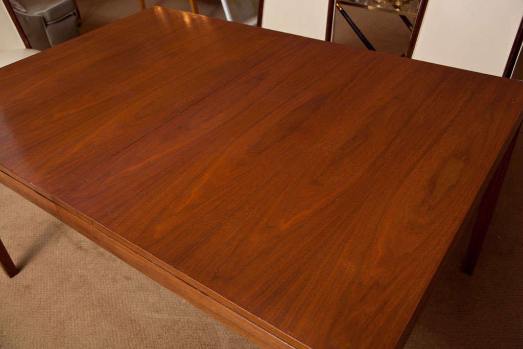 Knoll Walnut Dining Table In Excellent Condition In Wilton, CT