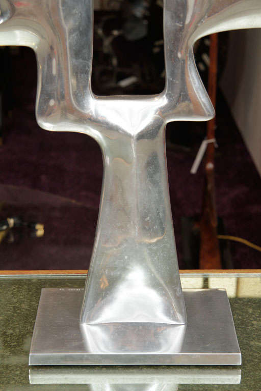 Sculpture designed by Victor Roman in polished cast aluminium
Title 