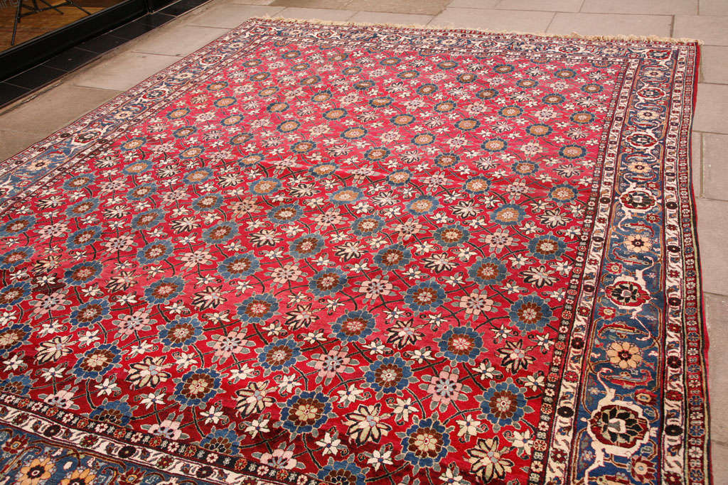 20th Century Fine Veramin carpet For Sale
