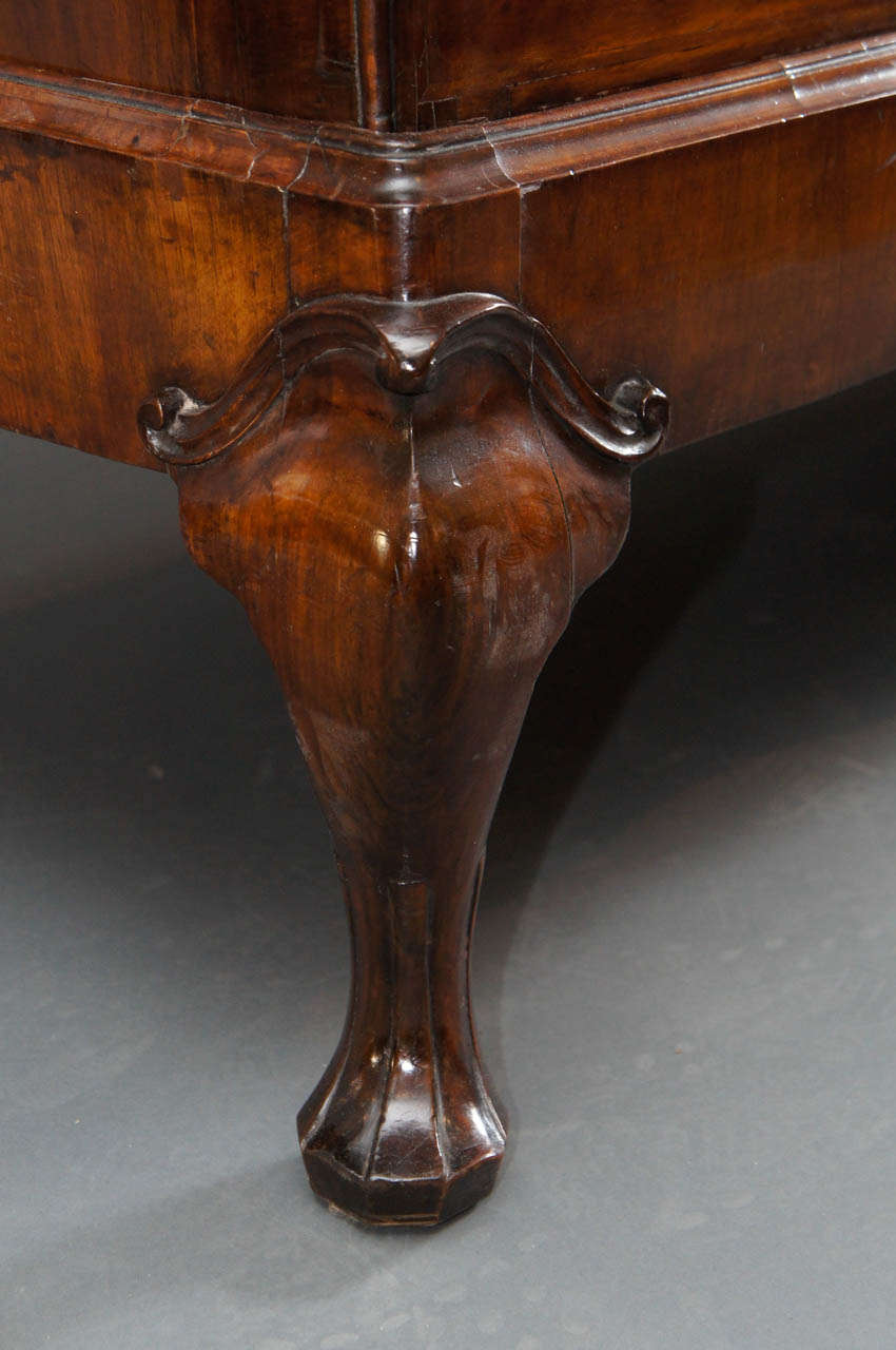 George I Style Walnut-Inlaid Blanket Chest 1