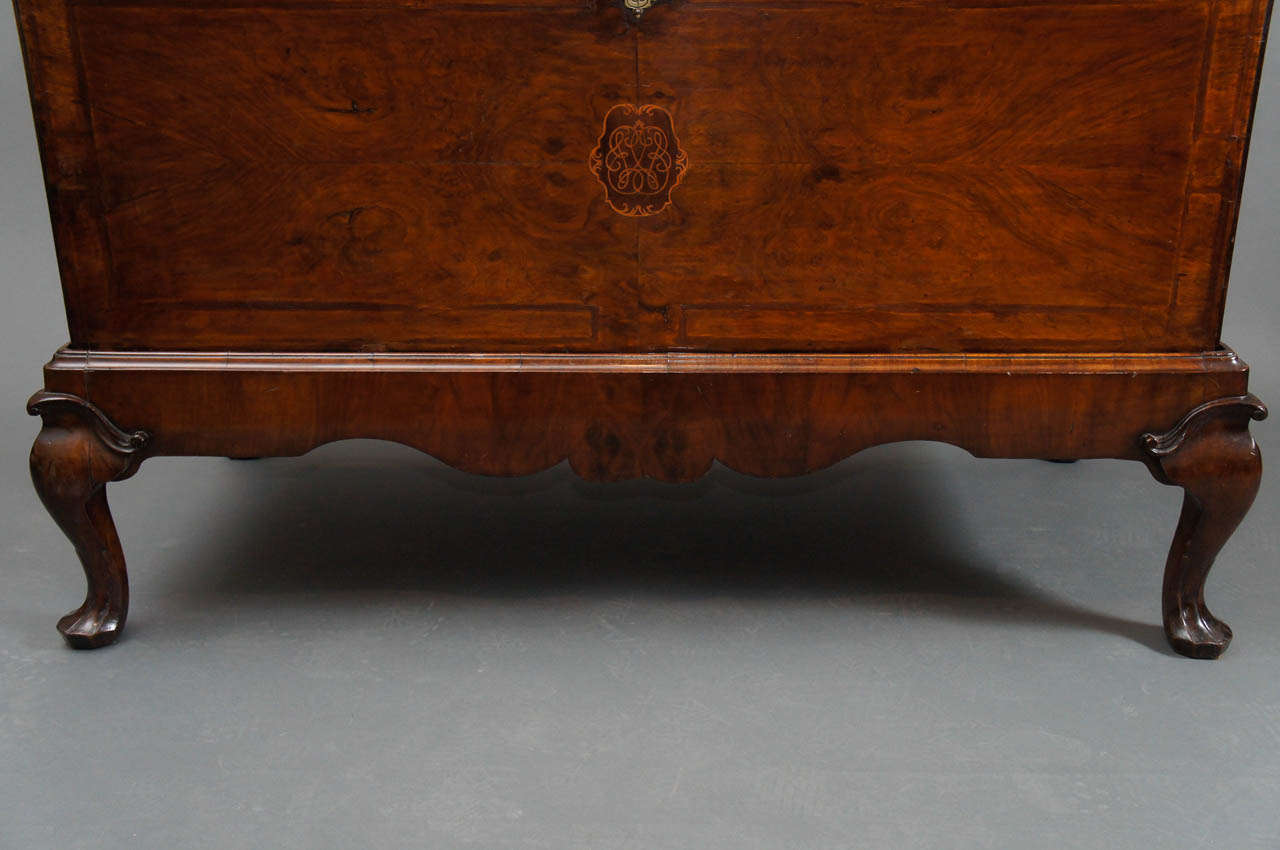 George I Style Walnut-Inlaid Blanket Chest For Sale 2