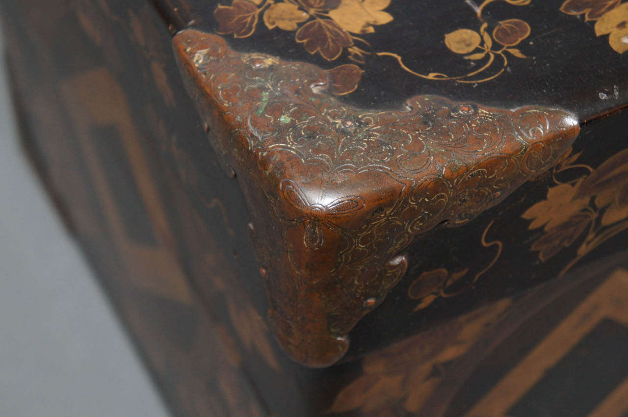 Japanese Black Lacquer Kimono Box