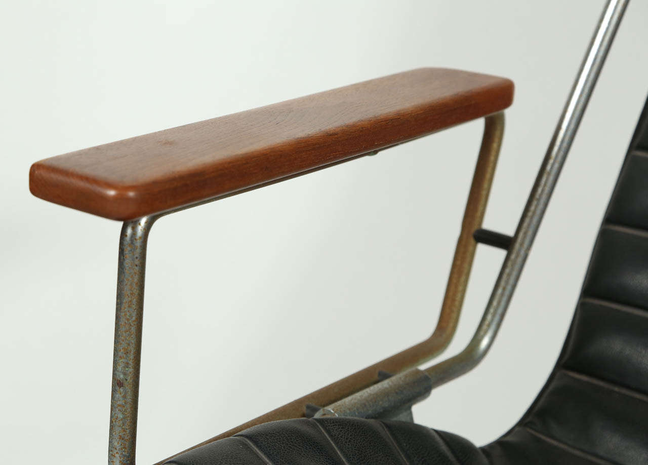 Mid-Century Modern Gerald McCabe for Brown Saltman Silhouette Group Rocking Chair For Sale