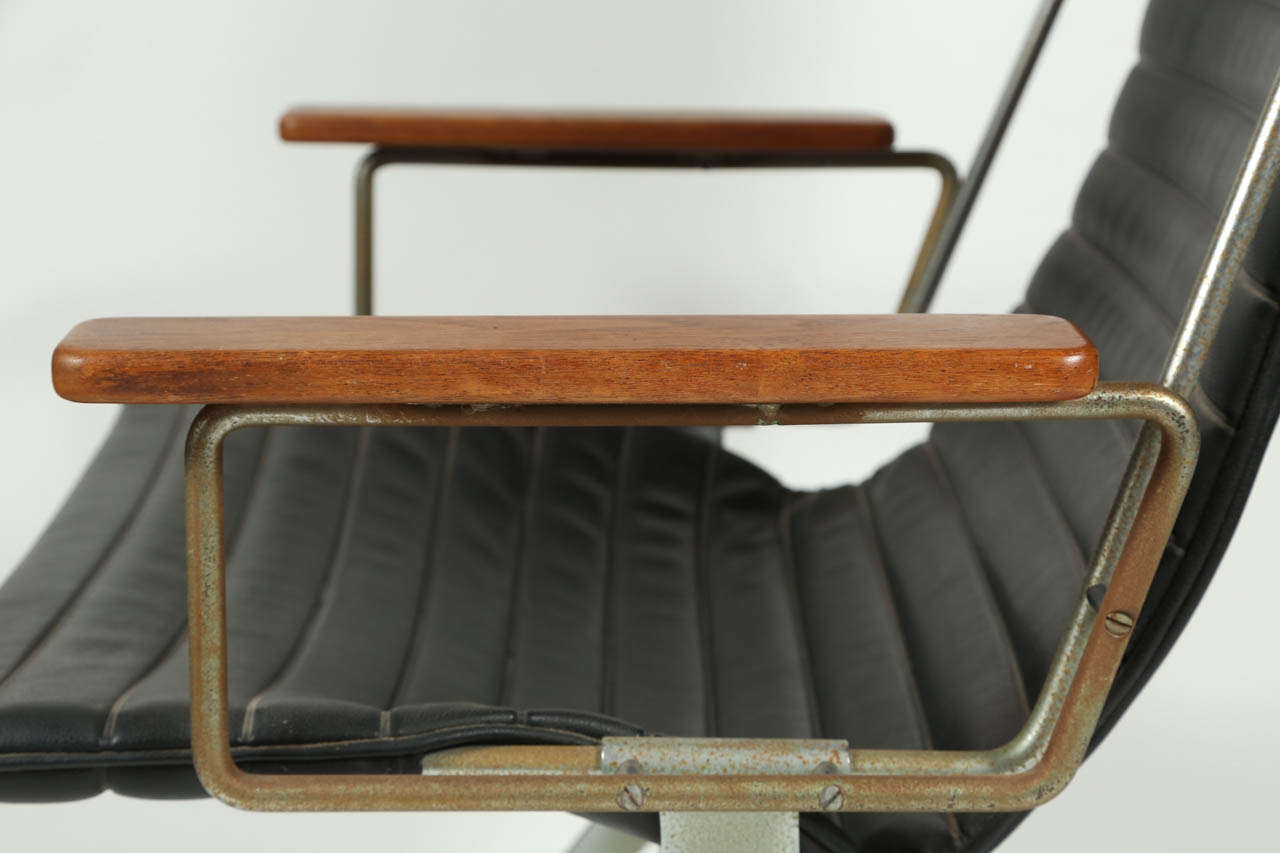 Mid-20th Century Gerald McCabe for Brown Saltman Silhouette Group Rocking Chair For Sale