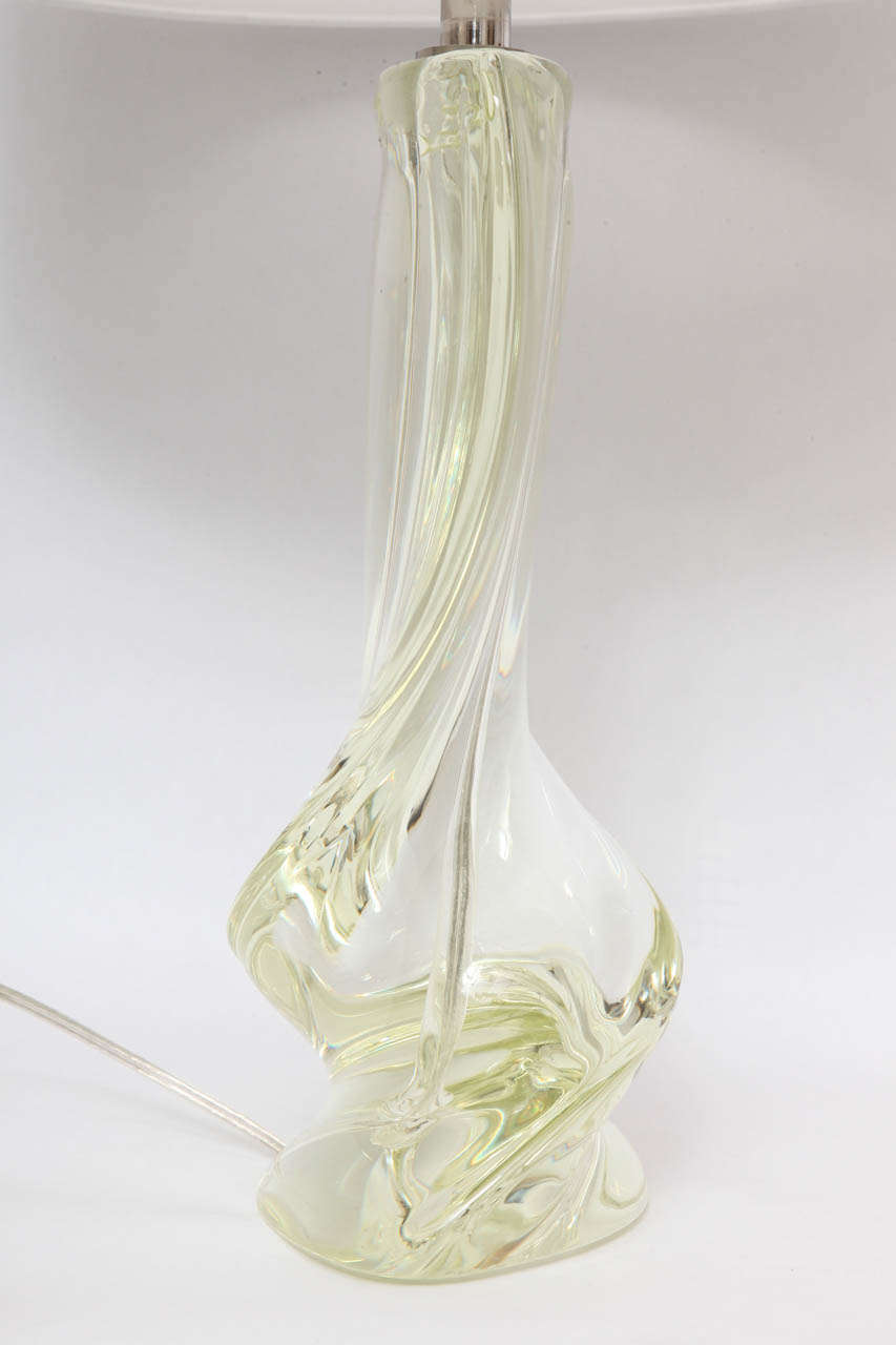 A 1940's French Art Moderne Art Glass Table Lamp 2