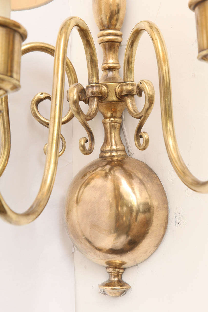 American Pair of 1920s Classical Modern Brass Wall Sconces