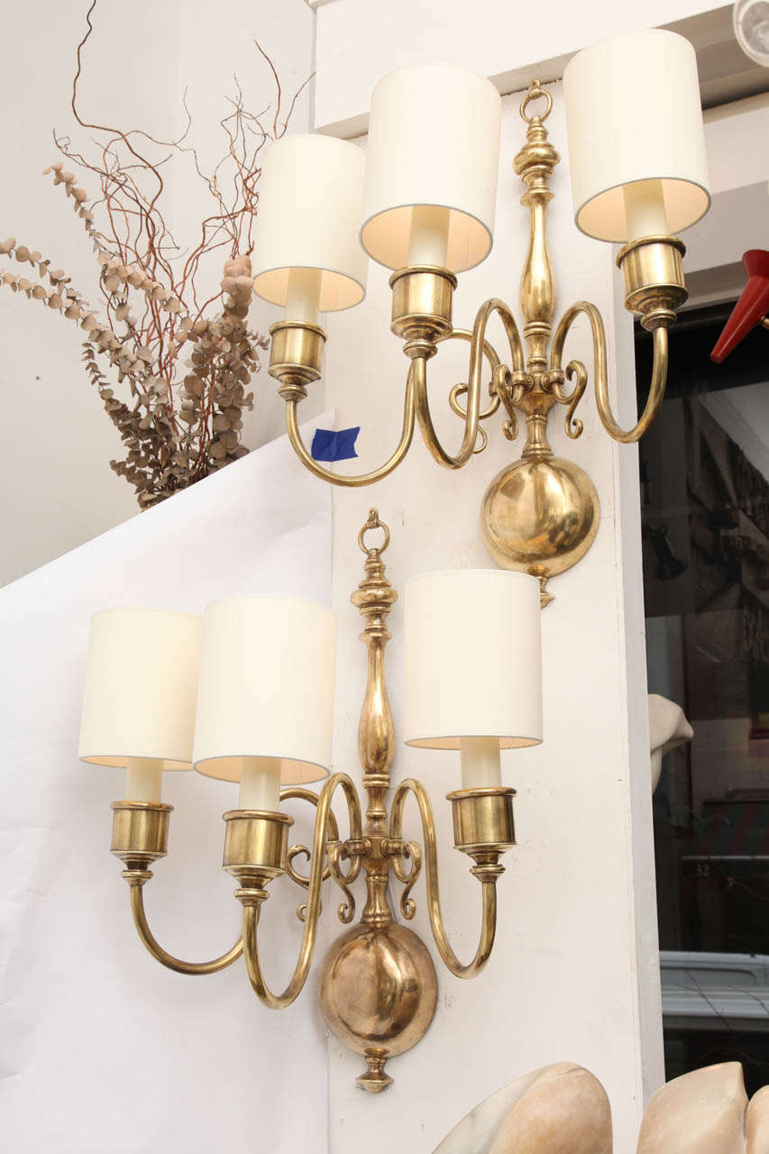 Pair of 1920s Classical Modern Brass Wall Sconces 2