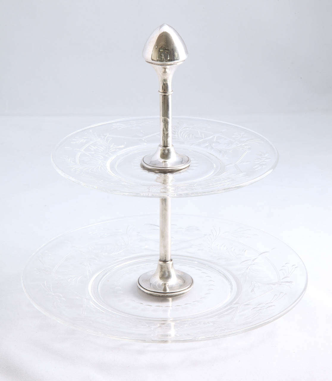 Sterling silver-mounted, wheel-cut, double tiered serving stand, The Hawkes Company, New York, Ca.1910. @8 3/4