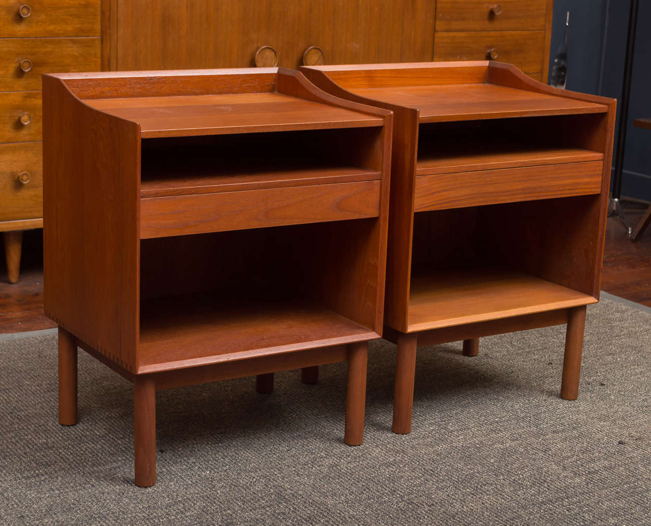 Mid-20th Century Peter Hvidt and Olga Mølgaard Nightstands