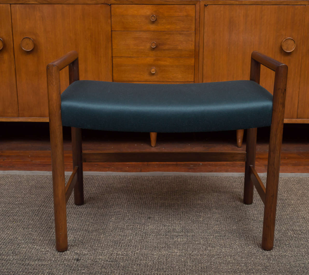 Simple and refined design rosewood bench for Dunbar furniture Co. 
Excellent original finish with new upholstery.