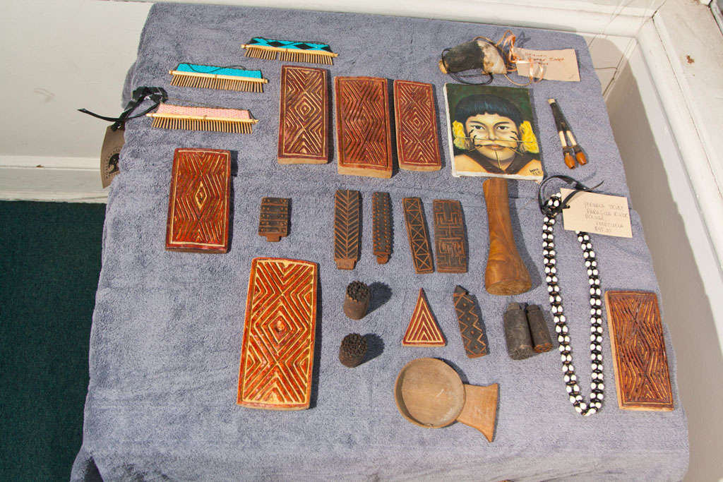 Assorted  Small  Tribal  Items