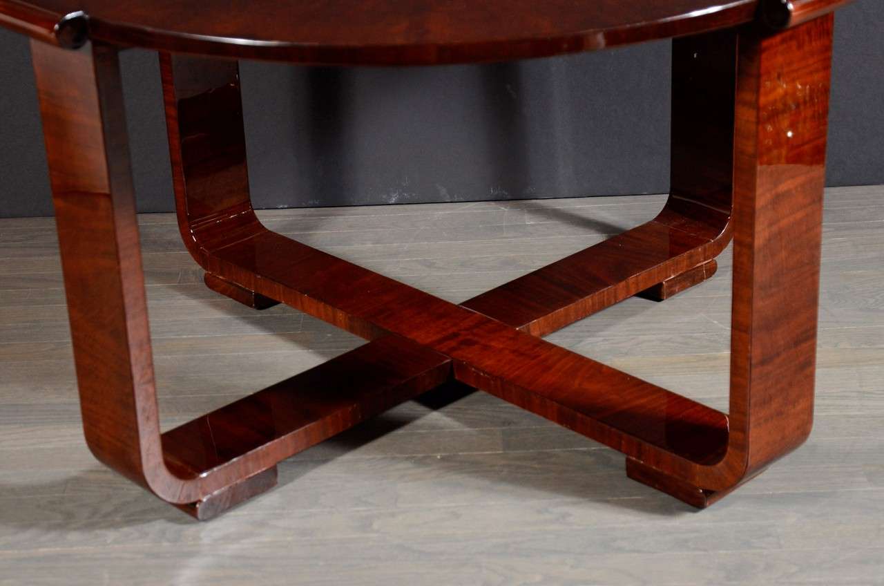 Art Deco Cocktail or Gueridon Table in Bookmatched Exotic Burled Walnut 1