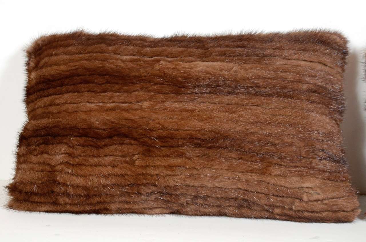 Lux Natural Mink Pillows  In Excellent Condition In New York, NY