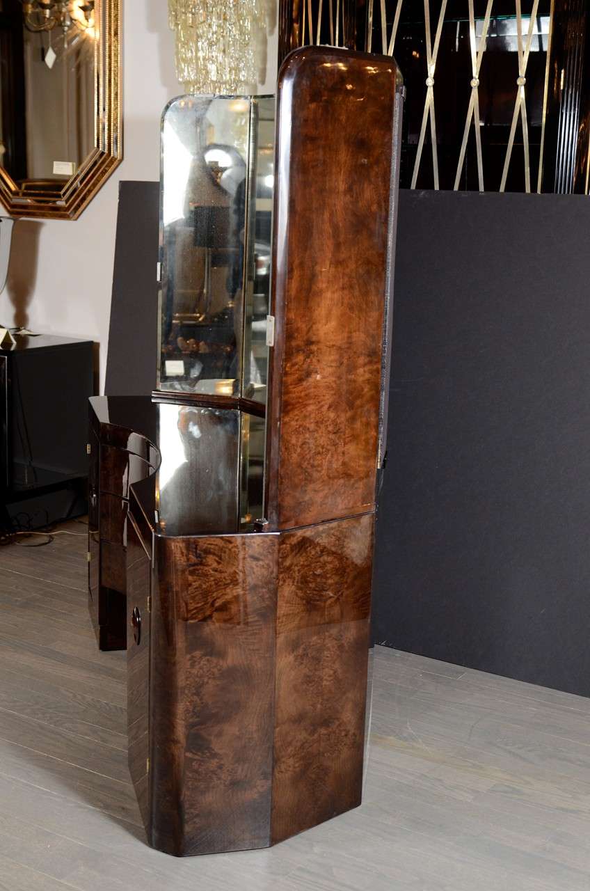 Mid-20th Century Glamorous Art Deco Vanity in Bookmatched Walnut with Wrap Around Beveled Mirror