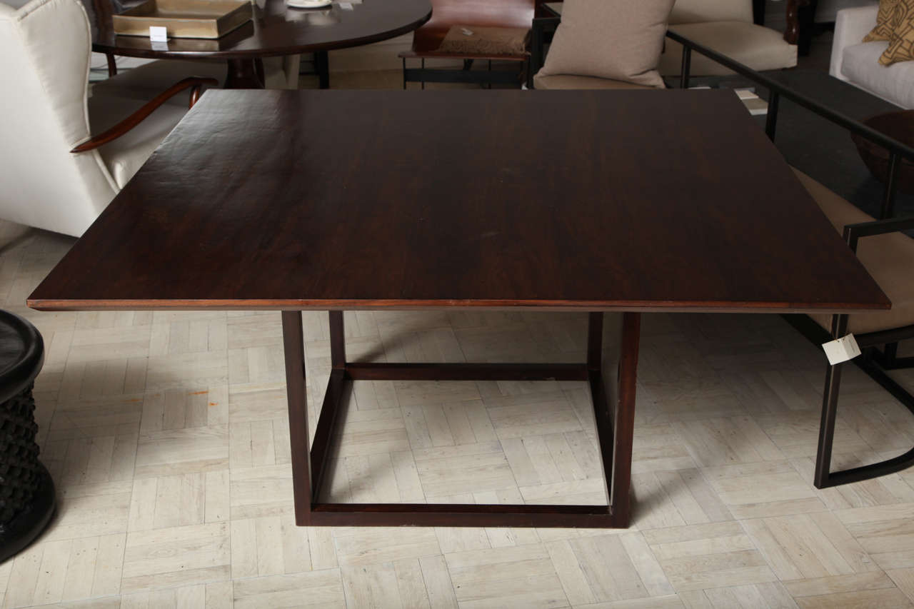 Lucca & Co, made to order, walnut dining table
No. 8 edge, and solid walnut cube base

Stock no: LT0007.