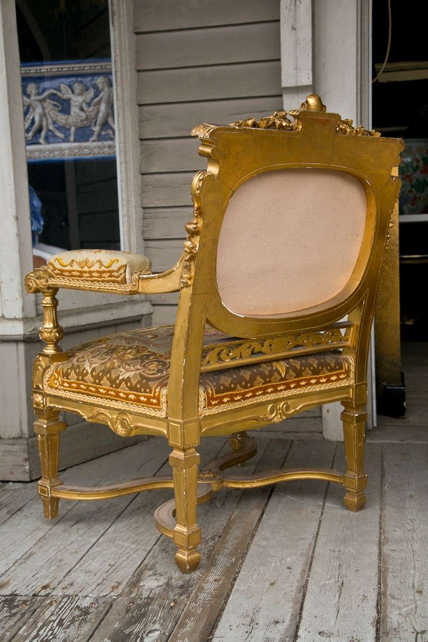 Louis XVI Style   3  Piece Gilded Salon Set In Good Condition For Sale In Woodbury, CT