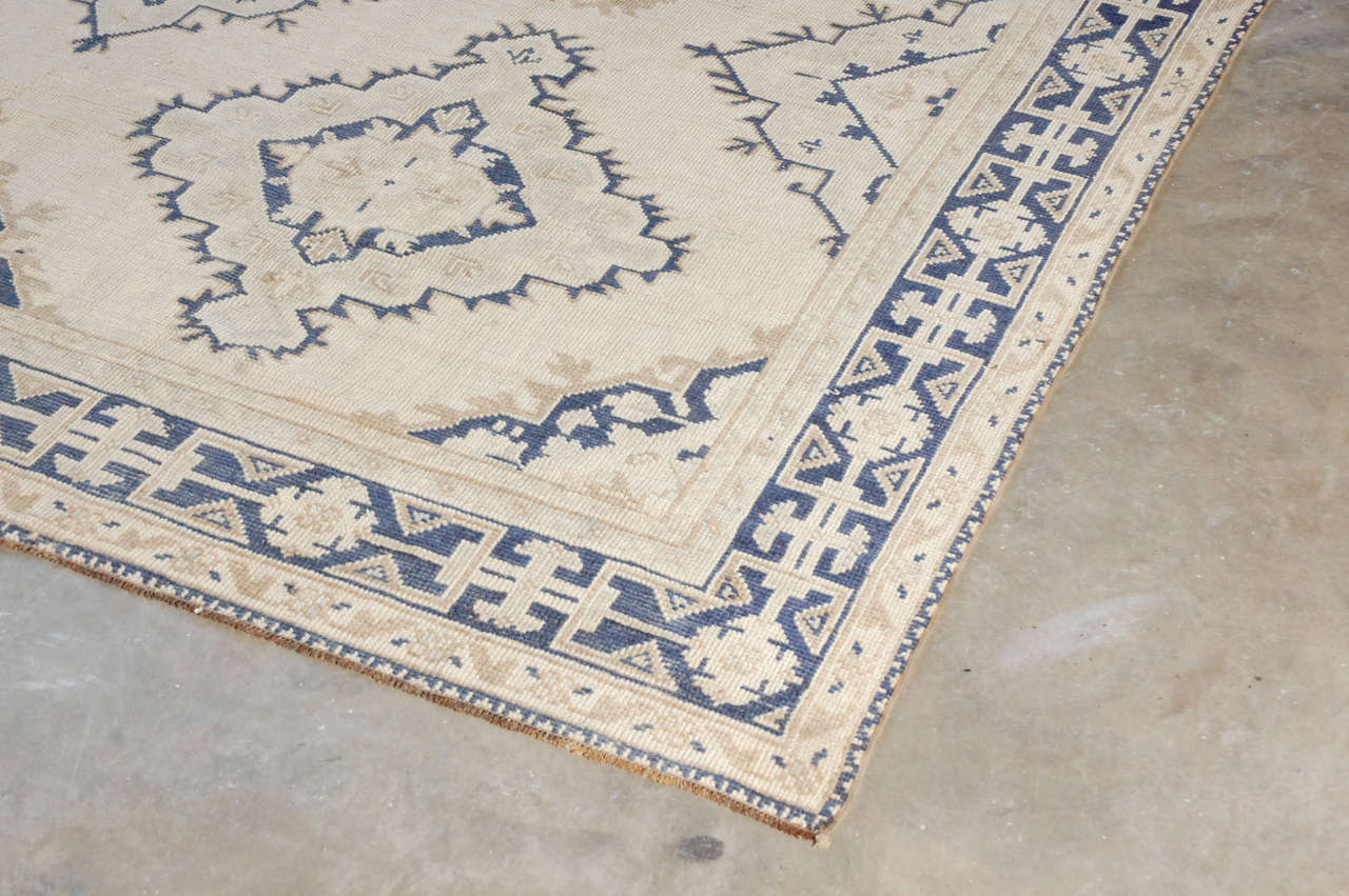 Oushak in western Turkey has been a major center of rug production almost from the very beginning of the Ottoman period. Many of the great masterpieces of early Turkish carpet weaving from the 15th-17th centuries have been attributed to Oushak.