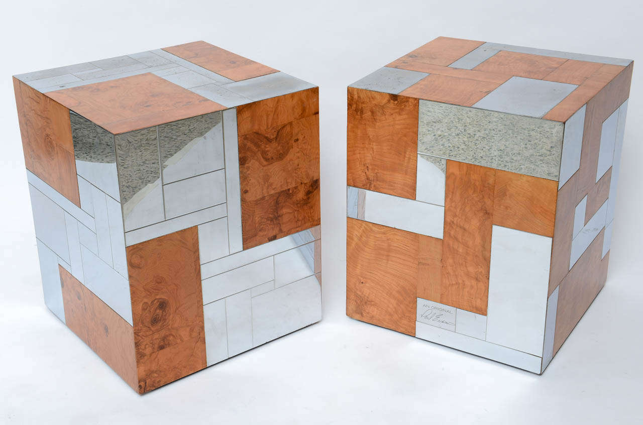 A useful pair of tables.
Burled wood & chromed plated steel.
Signature on the base