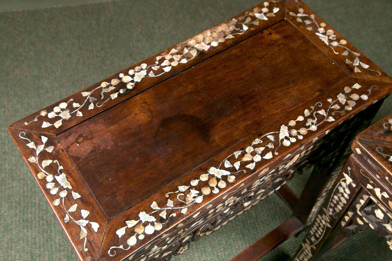 Pair of Chinese Inlaid Side Tables In Excellent Condition In Stamford, CT