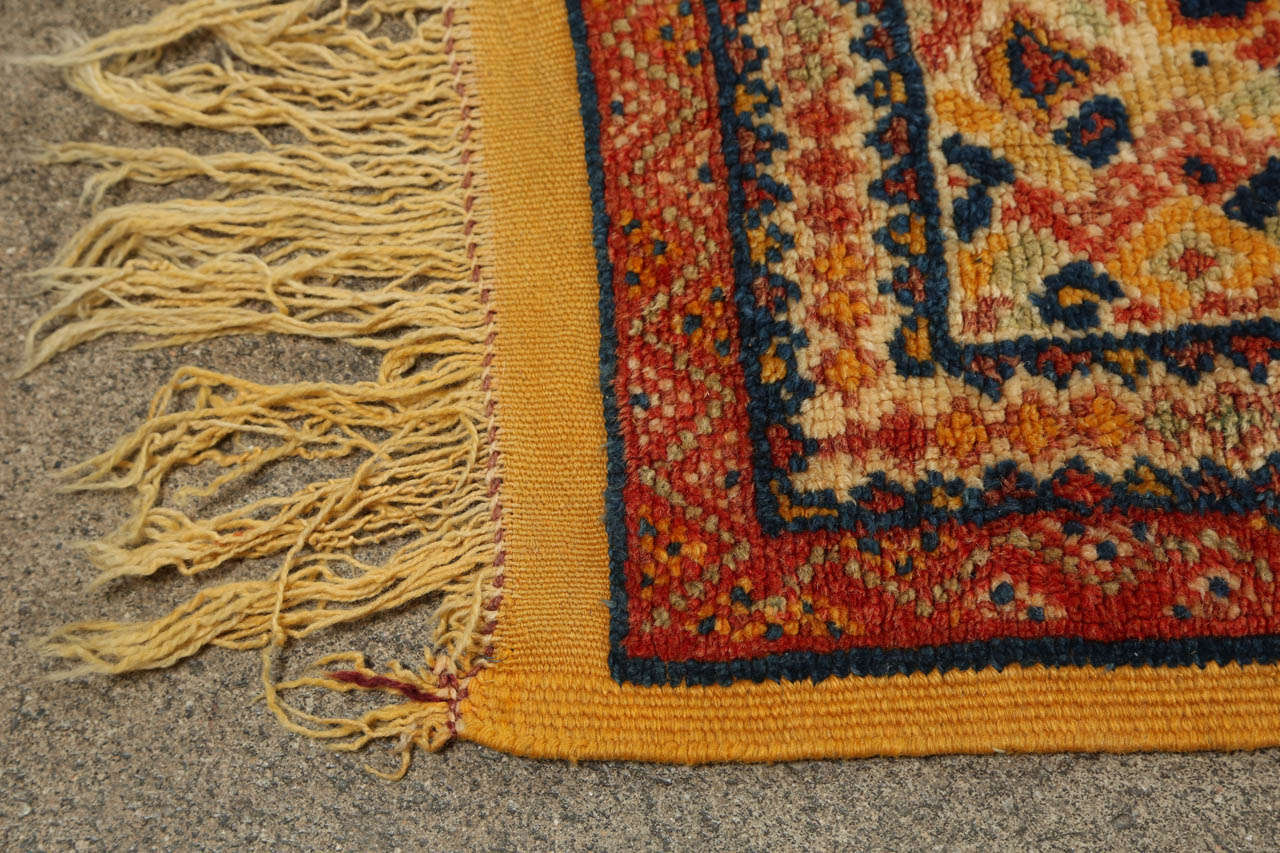 1960s Vintage Moroccan Tribal African Rug In Good Condition For Sale In North Hollywood, CA