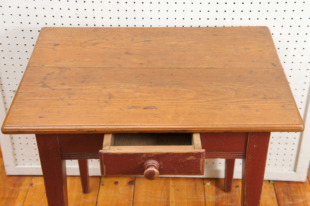 Small Canadian Table with Red Base In Excellent Condition In Sheffield, MA