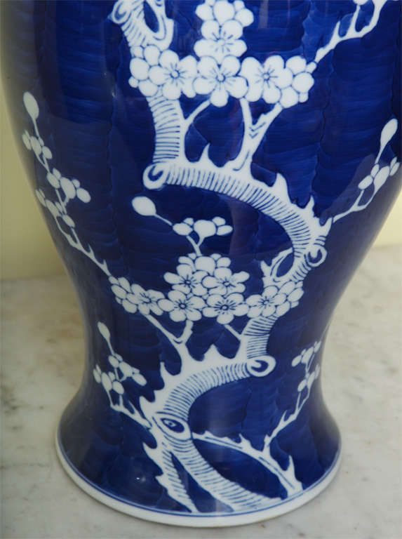 Blue and White Chinese Porcelain Baluster Vase, Early 20th Century 3