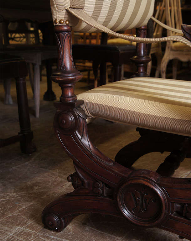 Baroque Style Carved Walnut Sling Throne Chair In Excellent Condition In Sheffield, MA