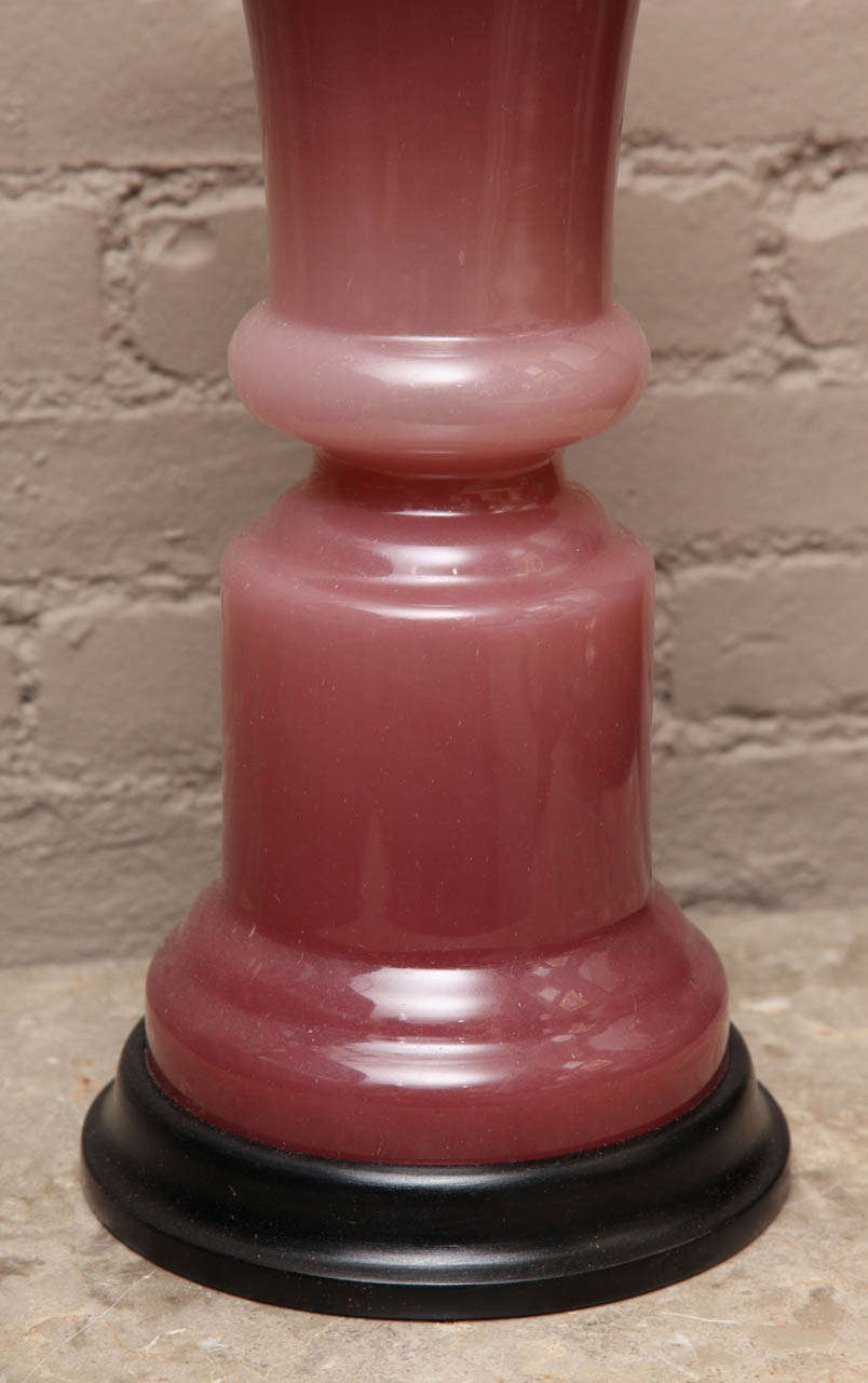 Pair of Pink Opaline Table Lamps In Excellent Condition In New York, NY
