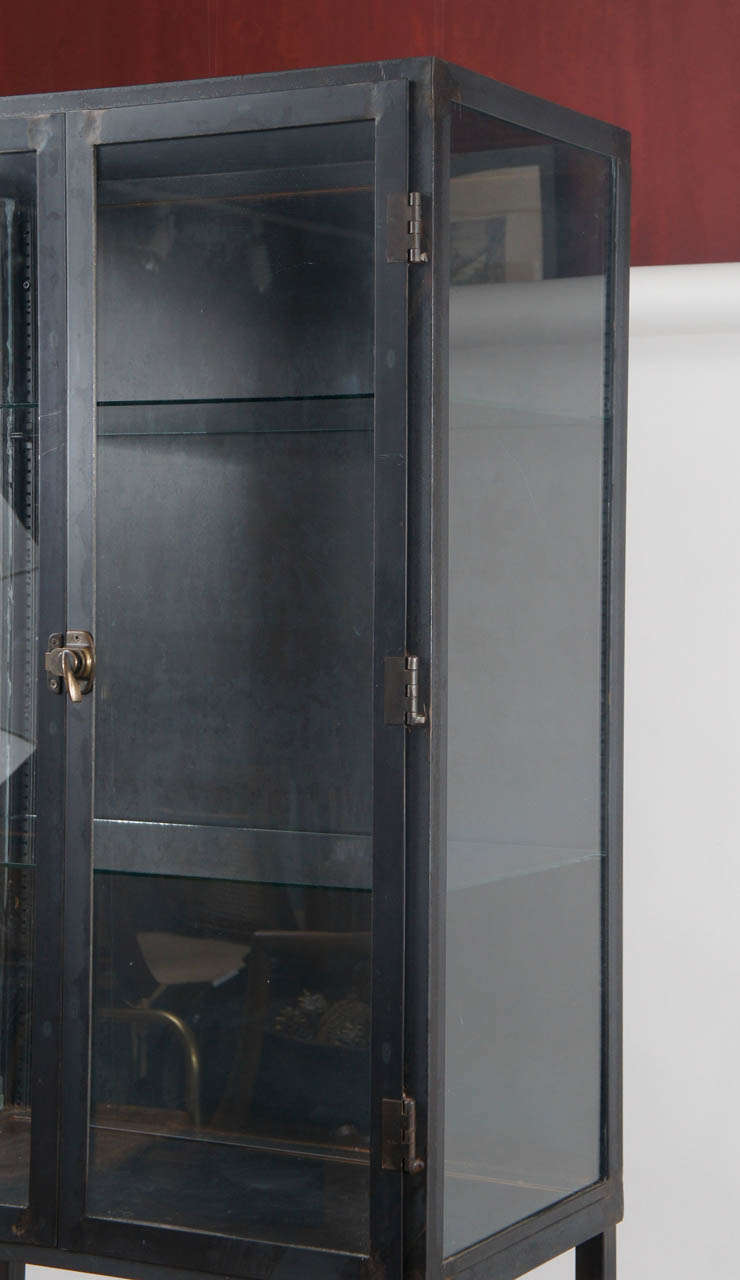 Modern 20thC. Metal Display Cabinet/Storage Solution