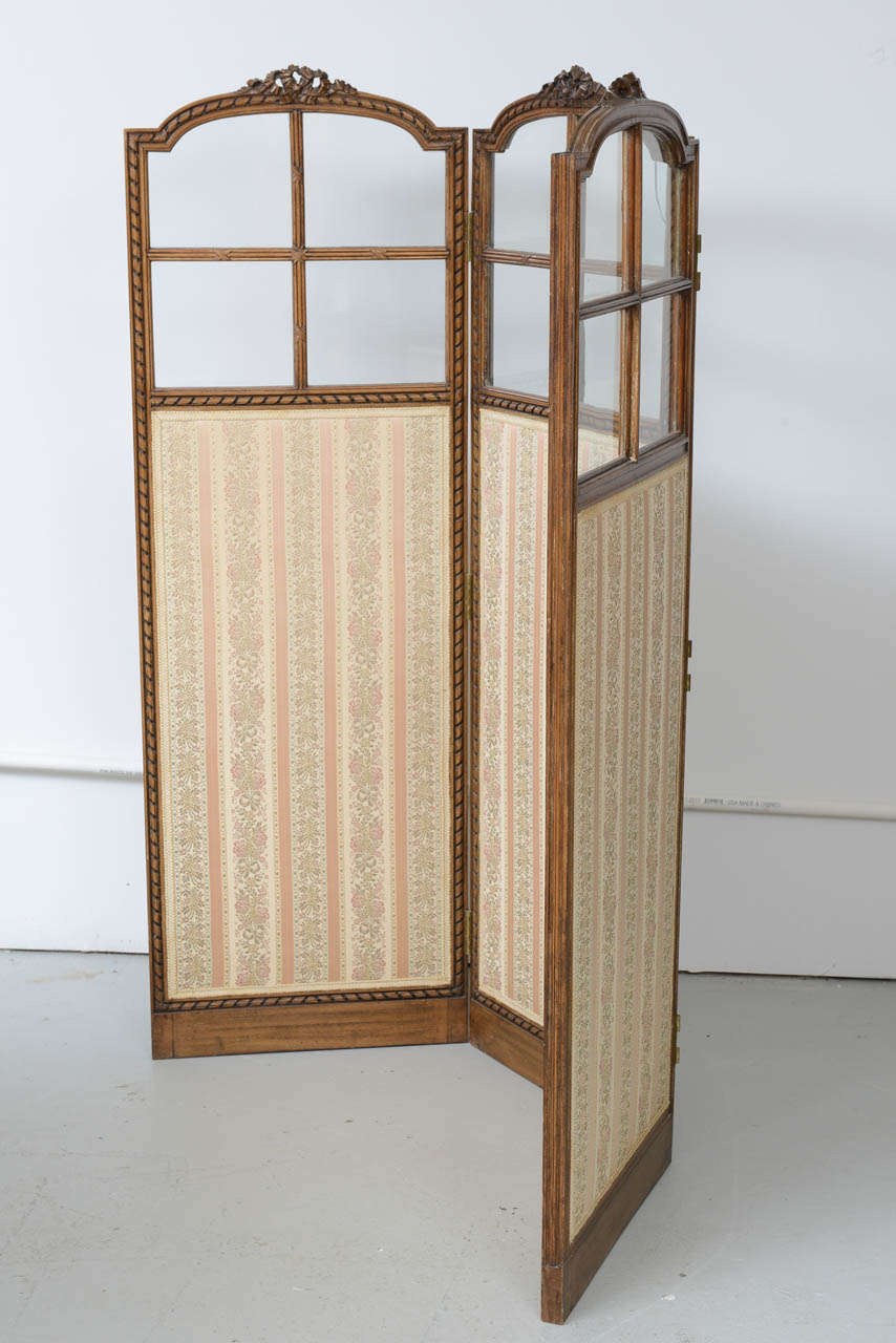 French Hand Carved Folding Screen 19th Century For Sale 3