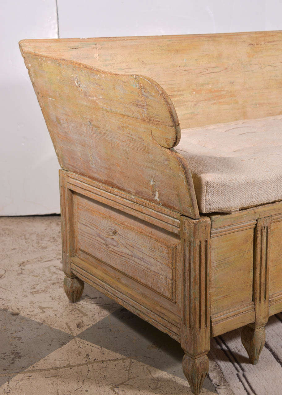 18th Century and Earlier Swedish Provencal Bench