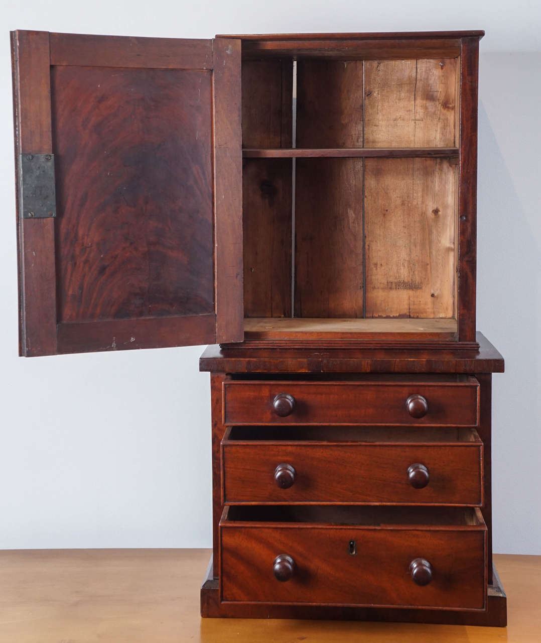 American Classical Diminutive Mahagony Cabinet For Sale