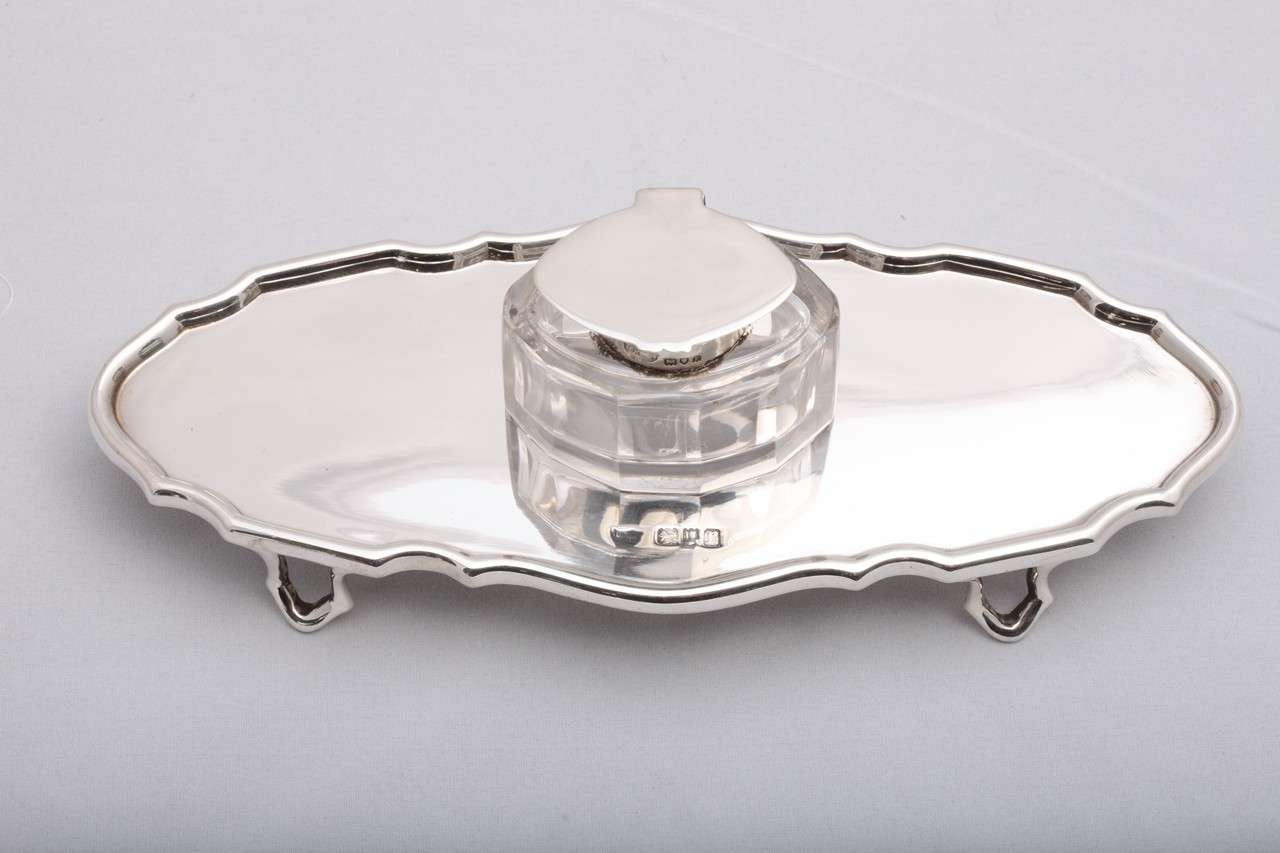 Edwardian Sterling Silver and Crystal Footed Inkstand For Sale 5
