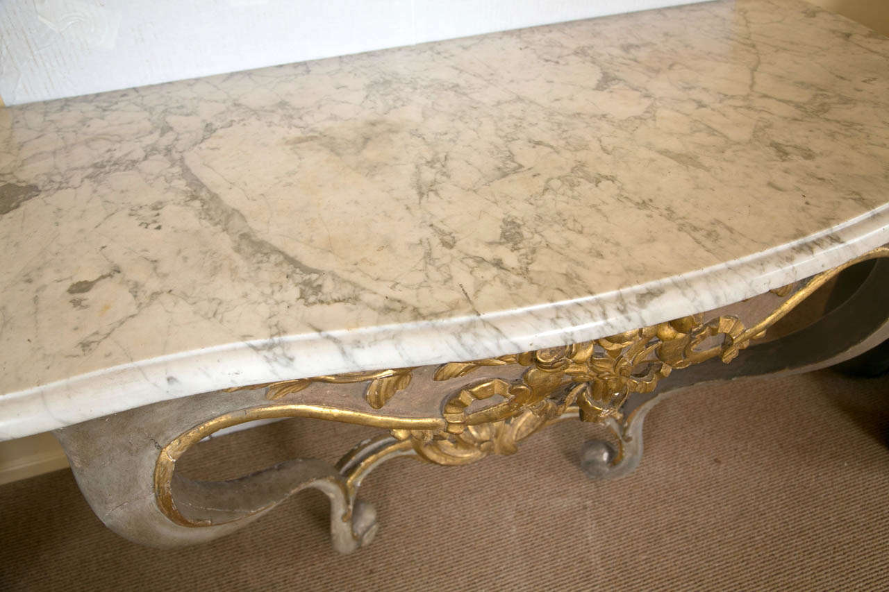 Louis XVI Later Painted Decorated Console d' Applique, 18th century In Excellent Condition For Sale In St.amford, CT