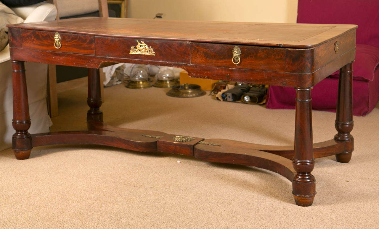 Directoire Style Mahogany Gentleman's Desk, circa 1860. For Sale 5